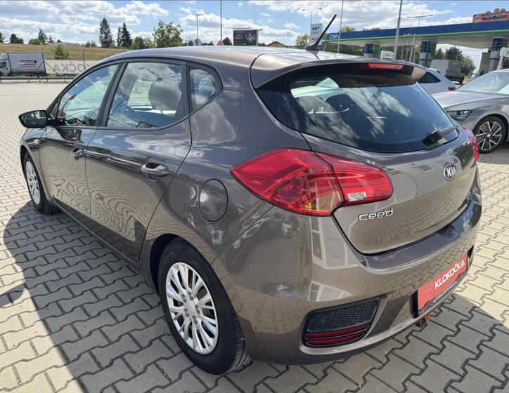 KIA Ceed 5