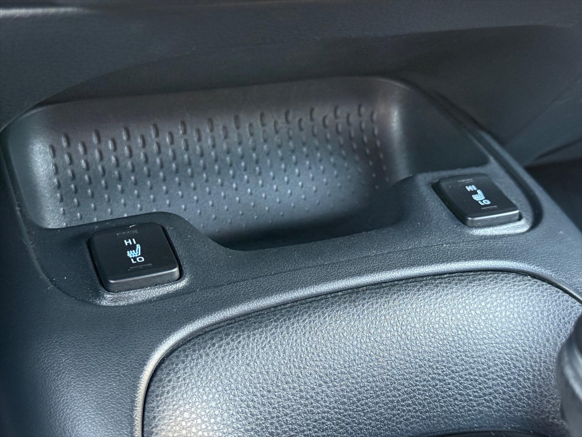 Toyota Corolla Sedan / Limuzína 1,8 l 72 kw