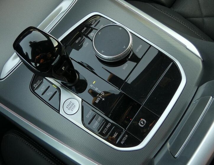 BMW X5 SUV / Terénní 3,0 l 195 kw