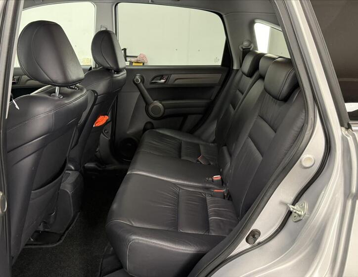 Honda CR-V 9