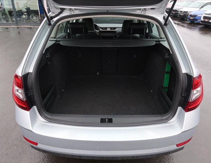 Škoda Octavia Kombi 1,5 l 110 kw