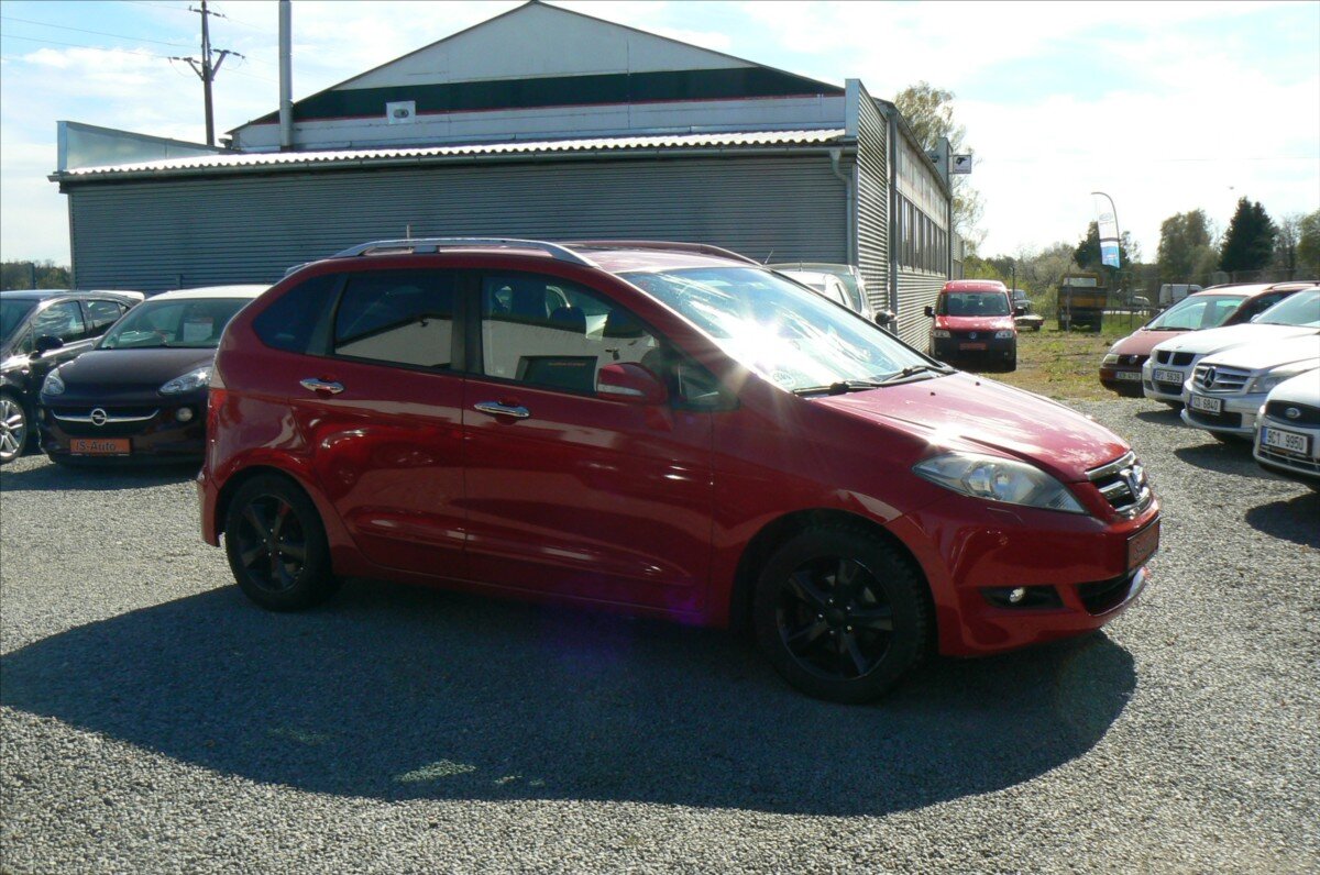 Honda FR-V Kombi 2,2 l 103 kw