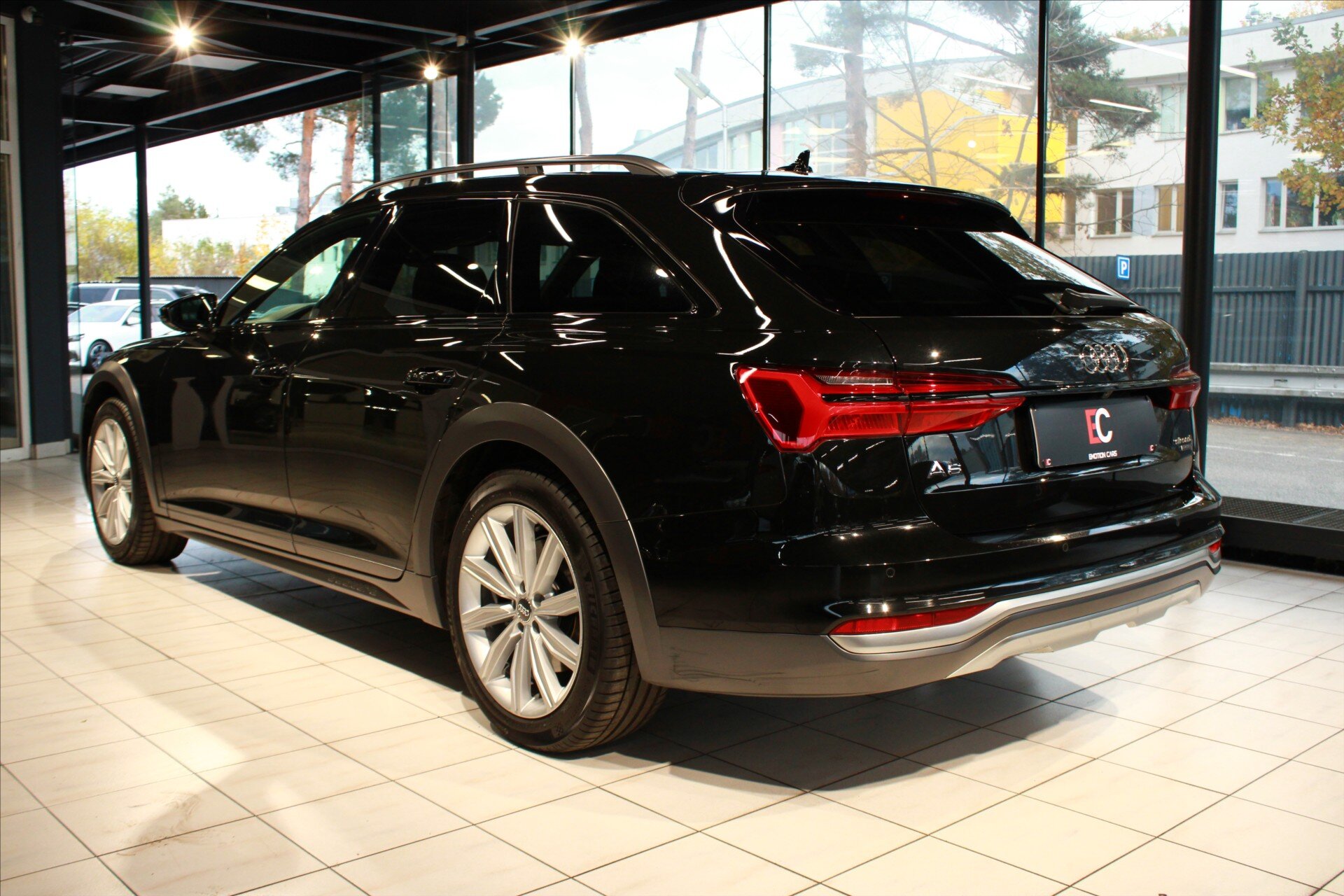Audi A6 Allroad Kombi 3,0 l 210 kw