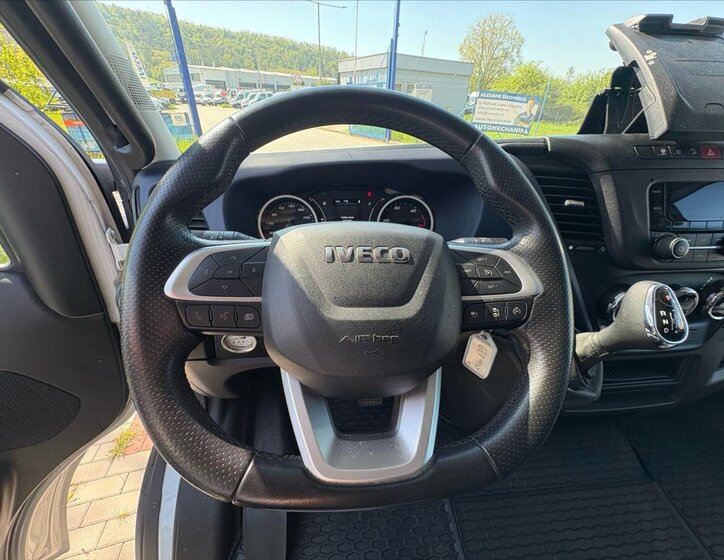 Iveco Daily Valník 3,0 l 132 kw