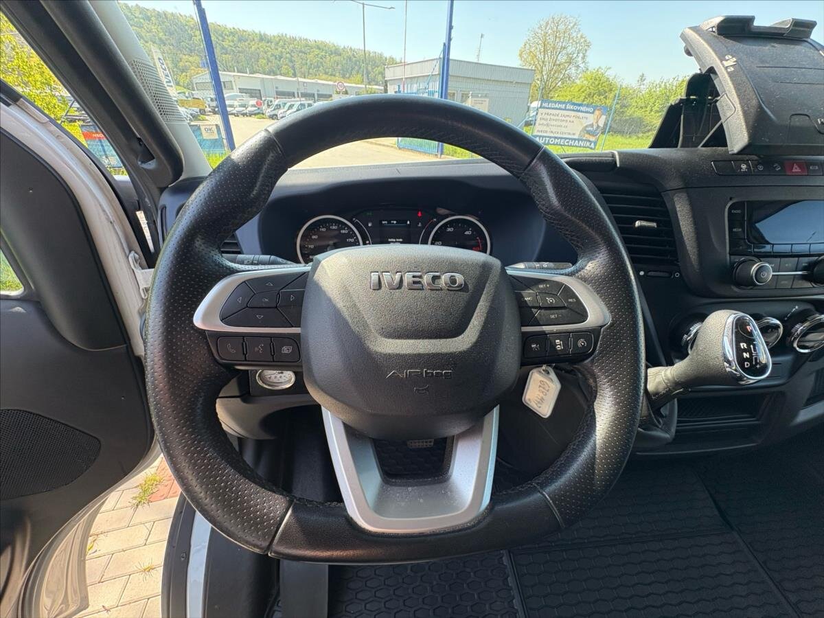 Iveco Daily Valník 3,0 l 132 kw
