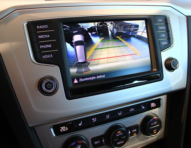 Volkswagen Passat 16