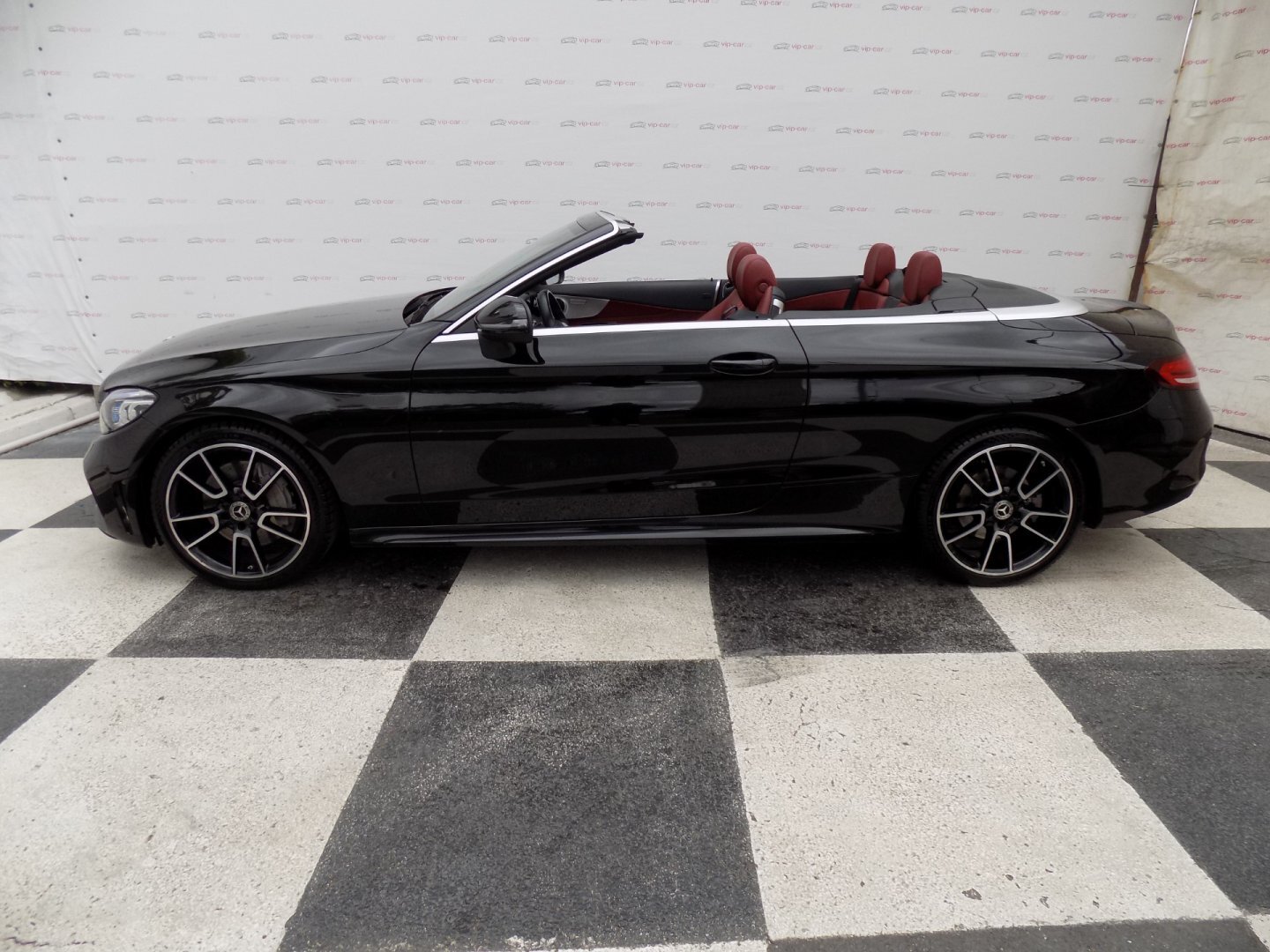 Mercedes-Benz Třídy C Kabriolet 3,0 l 245 kw