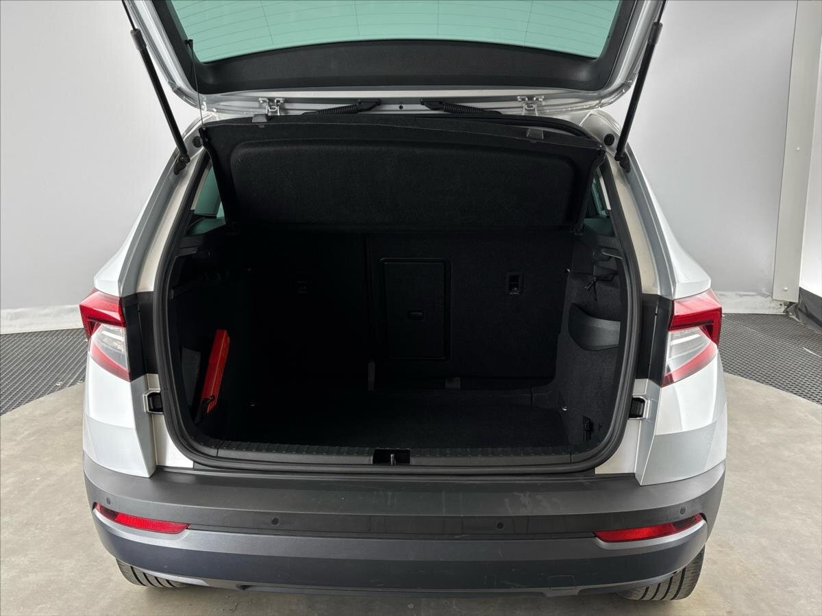 Škoda Karoq SUV / Terénní 1,5 l 110 kw