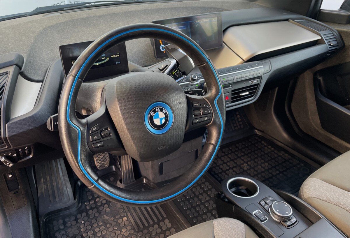 BMW i3 Hatchback 647,0 75 kw