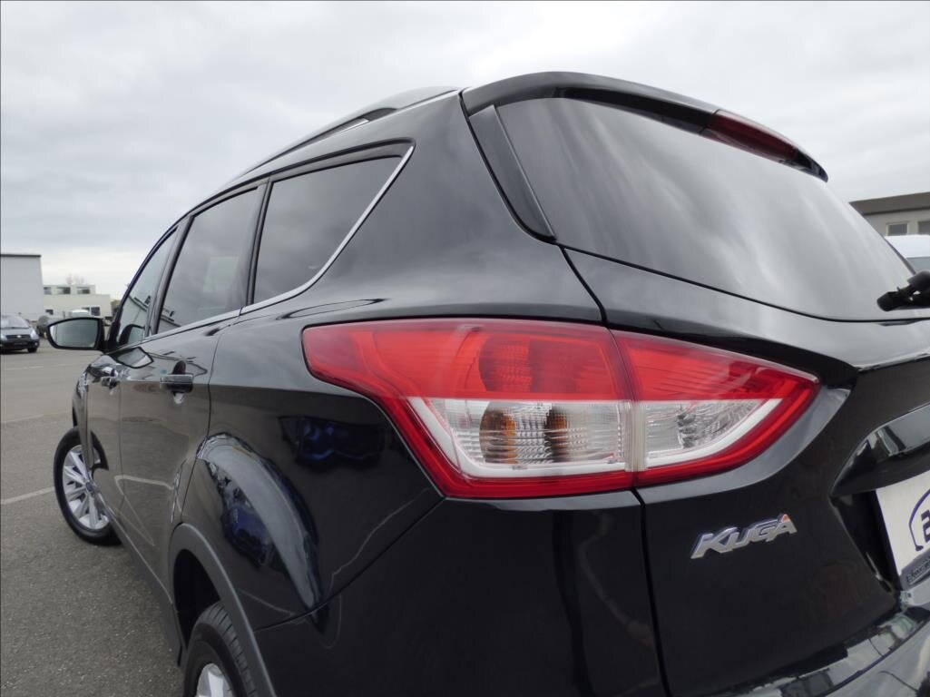 Ford Kuga SUV 2,0 l 110 kw