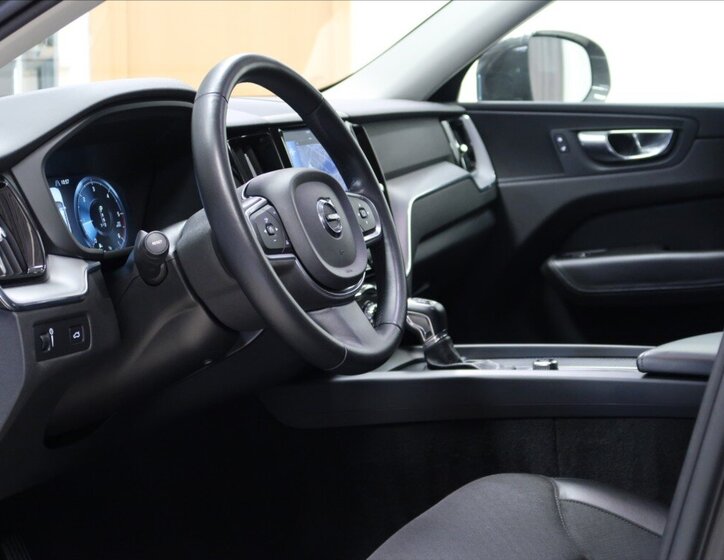 Volvo XC60 SUV 2,0 l 140 kw