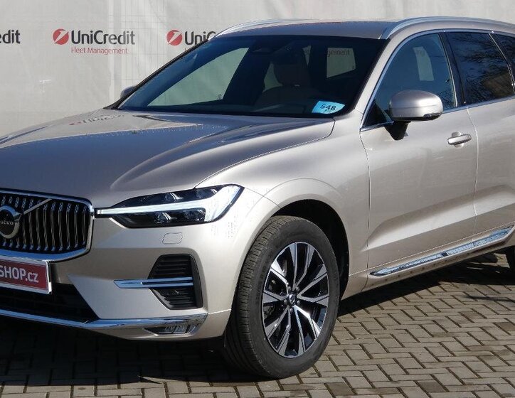 Volvo XC60 SUV / Terénní 2,0 l 145 kw