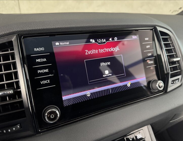 Škoda Karoq SUV / Terénní 2,0 l 85 kw