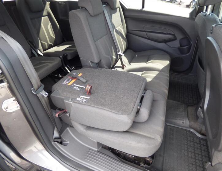 Ford Tourneo Connect 40