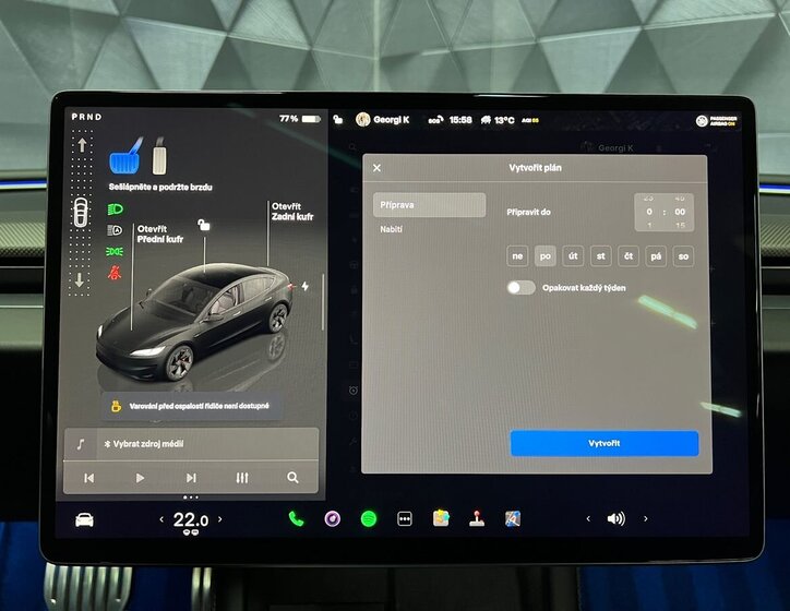 Tesla Model 3 Sedan 0,0 341 kw