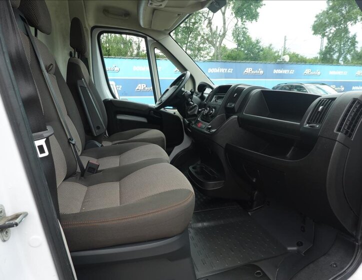 Citroën Jumper Ostatní 2,2 l 121 kw