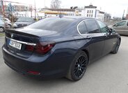 BMW Řada 7 Sedan / Limuzína 3,0 l 180 kw