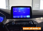 Ford Kuga SUV / Terénní 2,5 l 112 kw