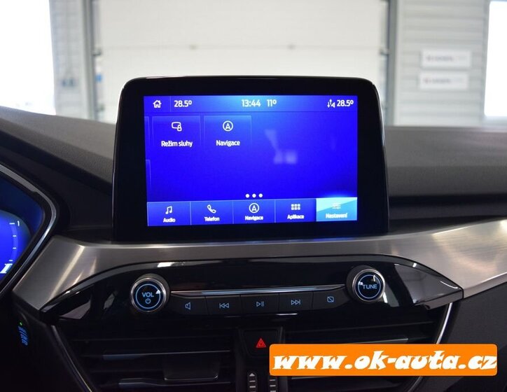 Ford Kuga SUV / Terénní 2,5 l 112 kw