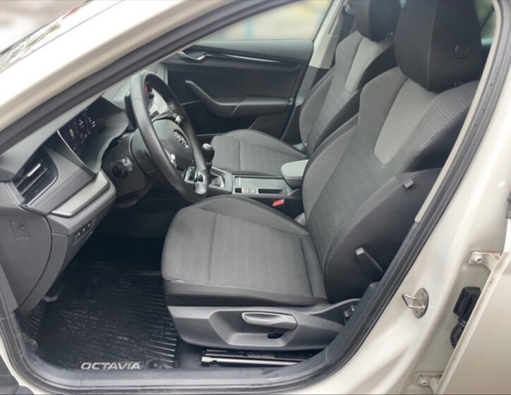 Škoda Octavia Liftback 1,5 l 110 kw