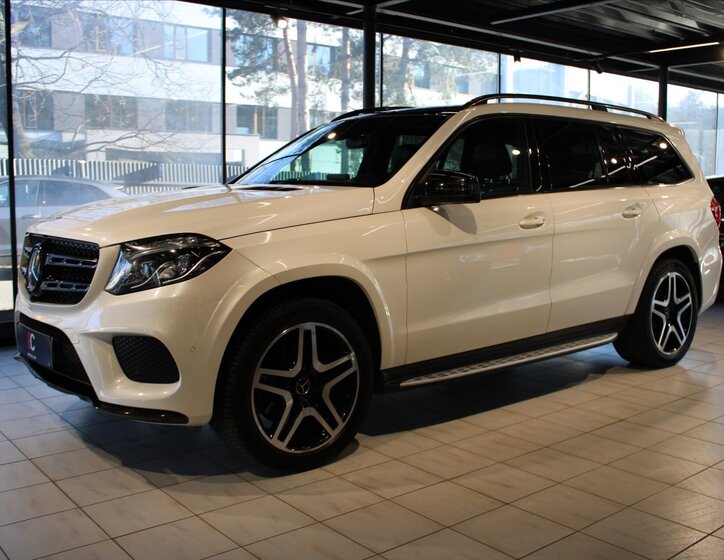 Mercedes-Benz GLS SUV 3,0 l 190 kw