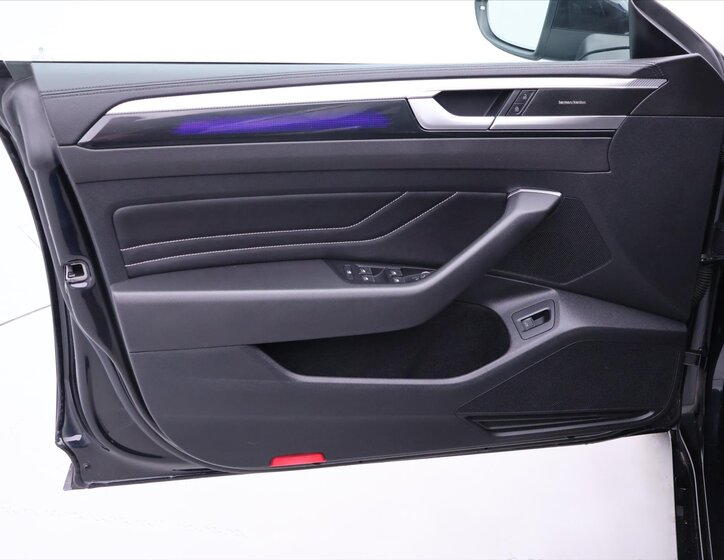 Volkswagen Arteon Kombi 2,0 l 147 kw