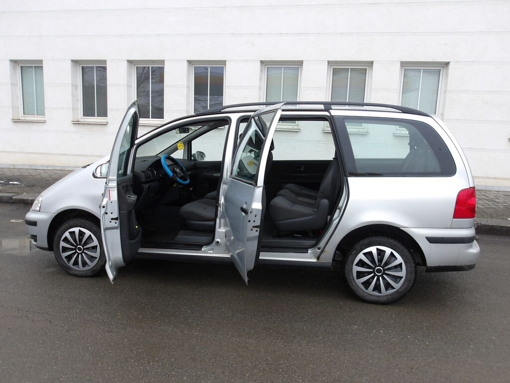 Volkswagen Sharan Kombi 1,9 l 85 kw