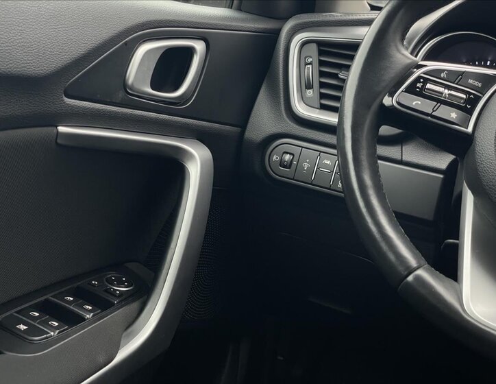 KIA Ceed Hatchback 998,0 74 kw