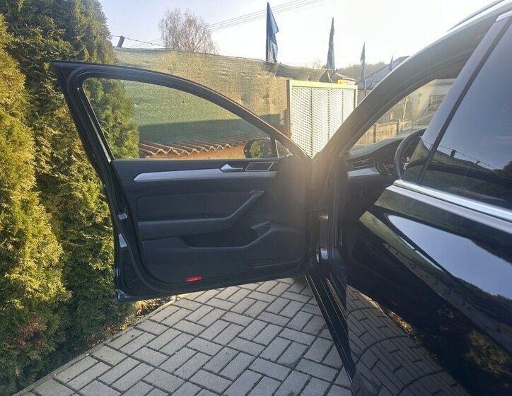 Volkswagen Passat Kombi 2,0 l 110 kw