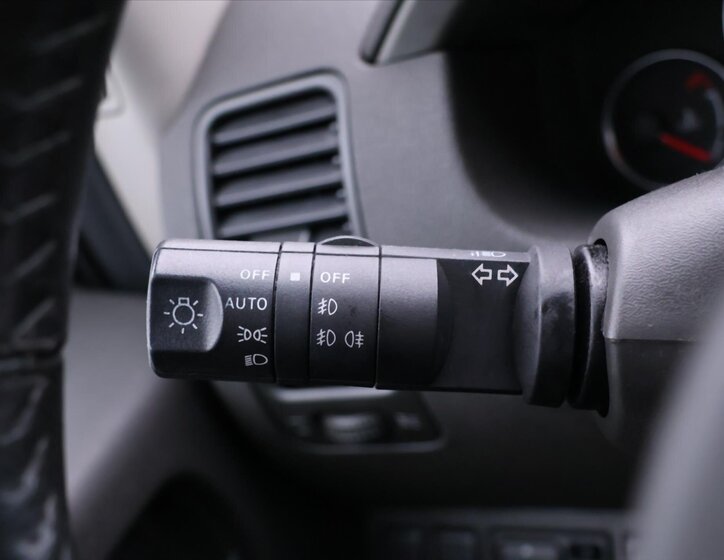 Nissan Pathfinder 20