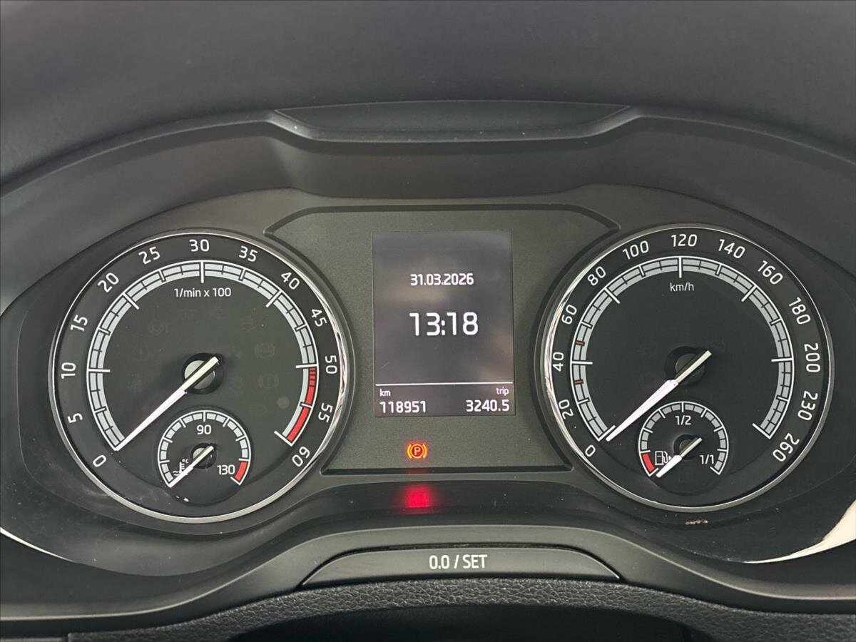 Škoda Karoq SUV / Terénní 2,0 l 85 kw