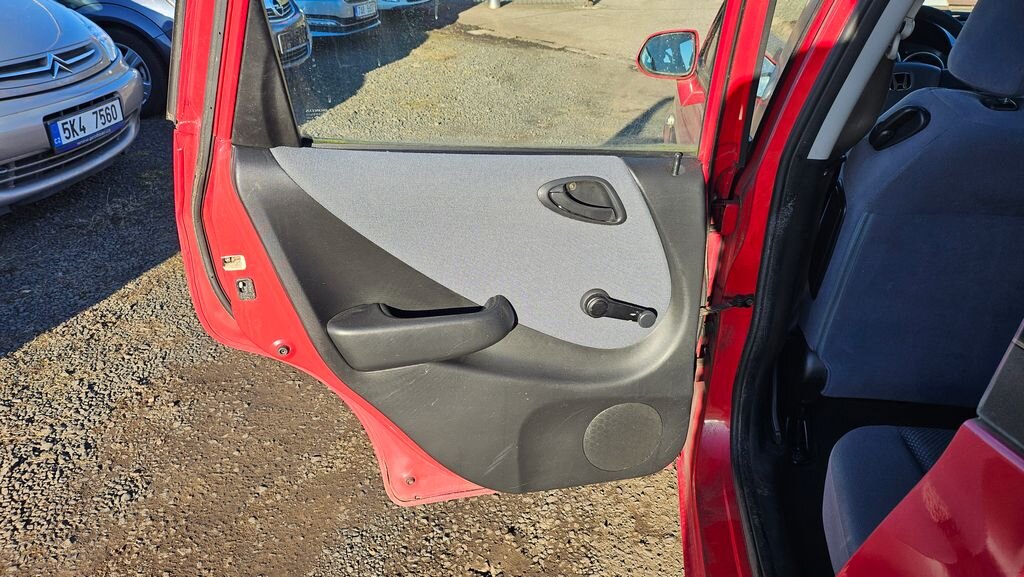 Honda Jazz Hatchback 1,2 l 57 kw