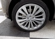 Land Rover Range Rover SUV 4,4 l 390 kw