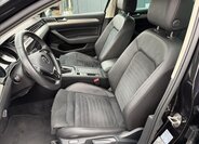 Volkswagen Passat 11
