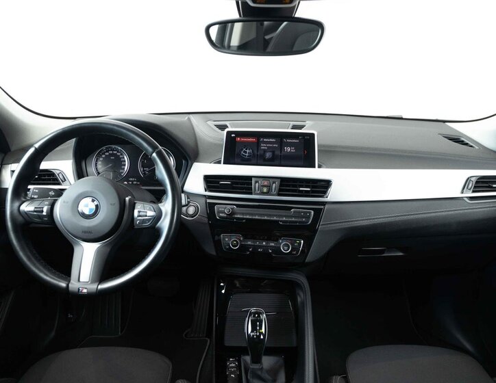 BMW X2 SUV 1,5 l 100 kw