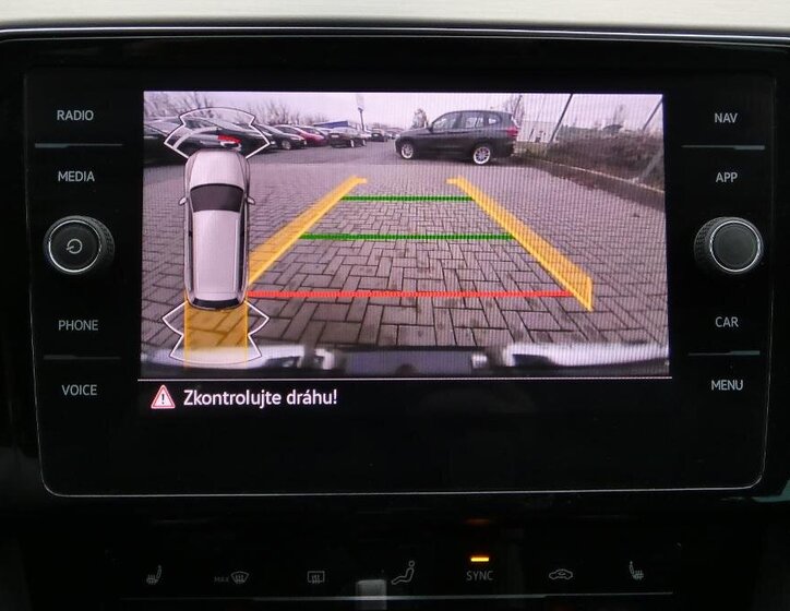 Volkswagen Passat 15