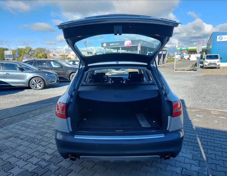 Audi A6 Allroad Kombi 3,0 l 176 kw