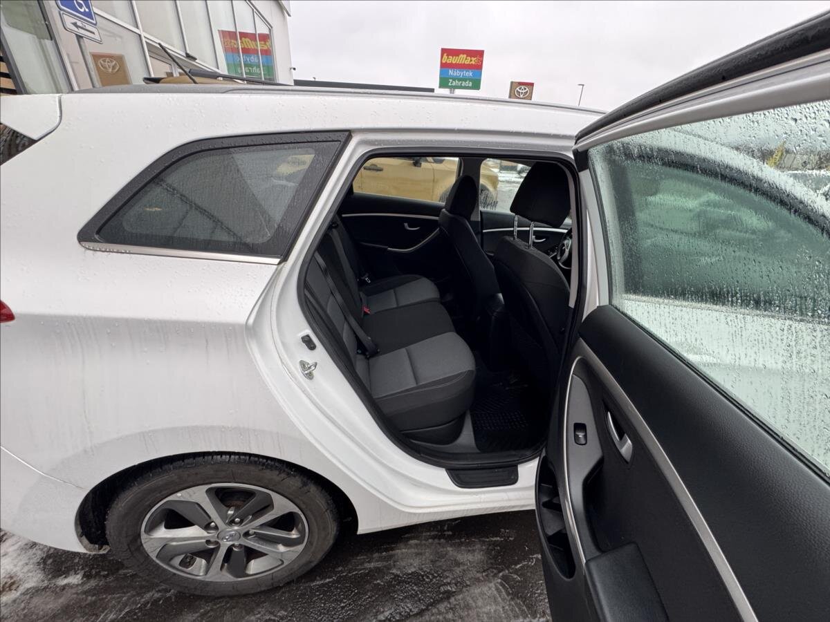 Hyundai i30 Kombi 1,6 l 88 kw