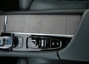 Volvo XC90 16