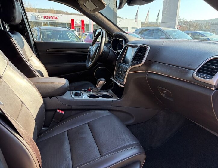 Jeep Grand Cherokee SUV / Terénní 3,0 l 184 kw