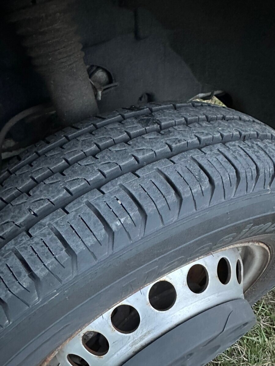 Mercedes-Benz Ostatní Ostatní 0,0 0