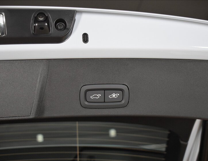 Volvo XC40 SUV 2,0 l 120 kw