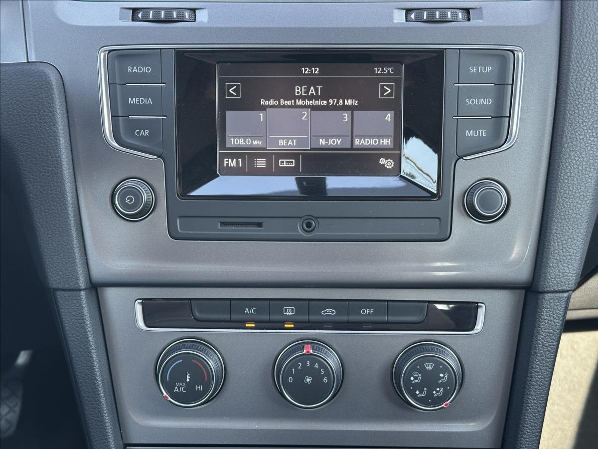 Volkswagen Golf Hatchback 1,2 l 63 kw