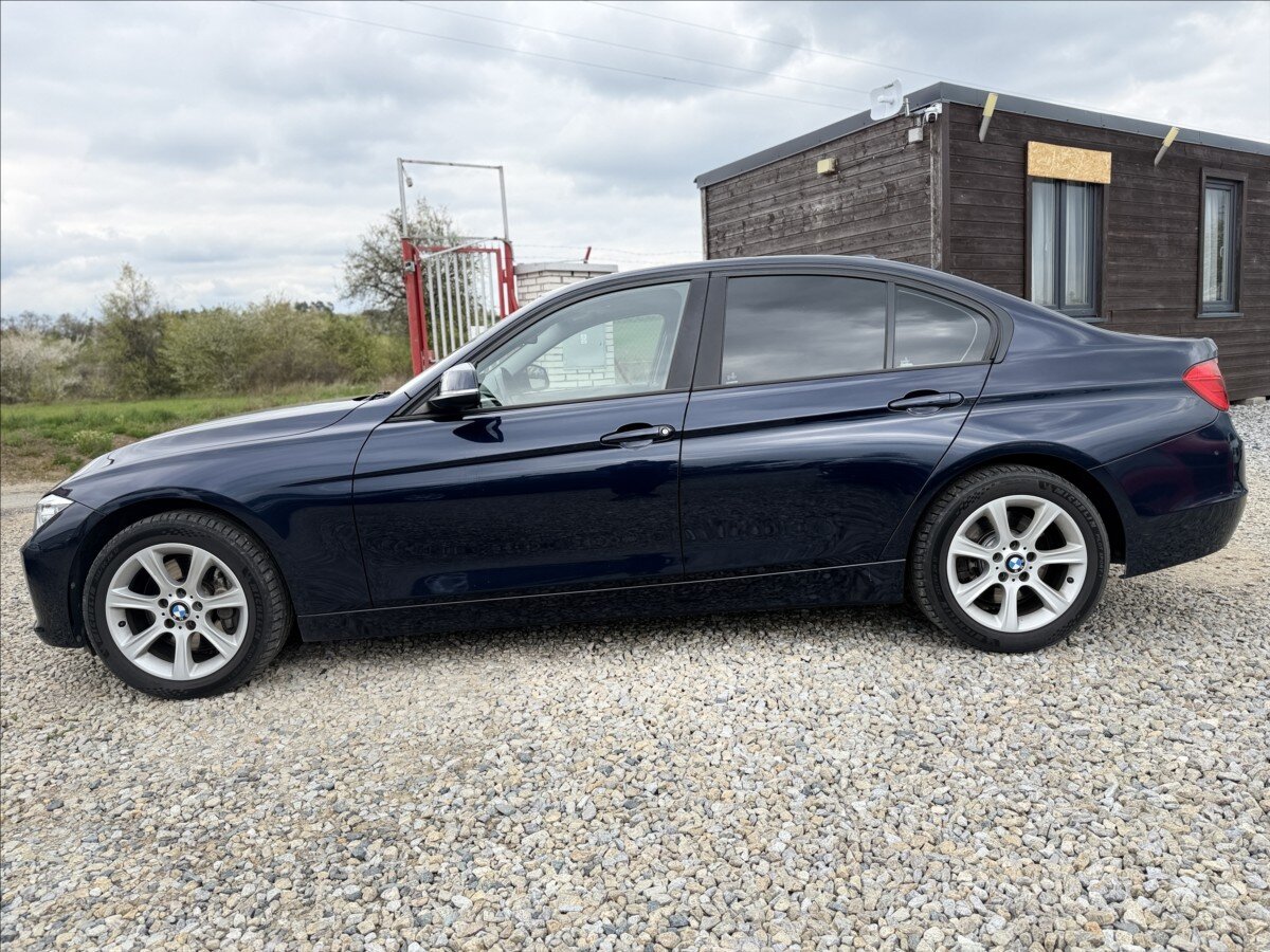 BMW Řada 3 Sedan / Limuzína 3,0 l 225 kw