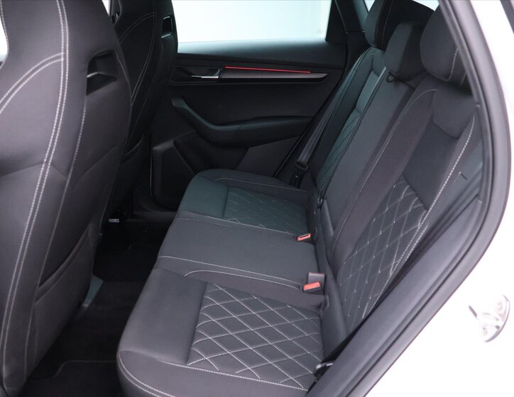 Škoda Karoq SUV / Terénní 2,0 l 110 kw