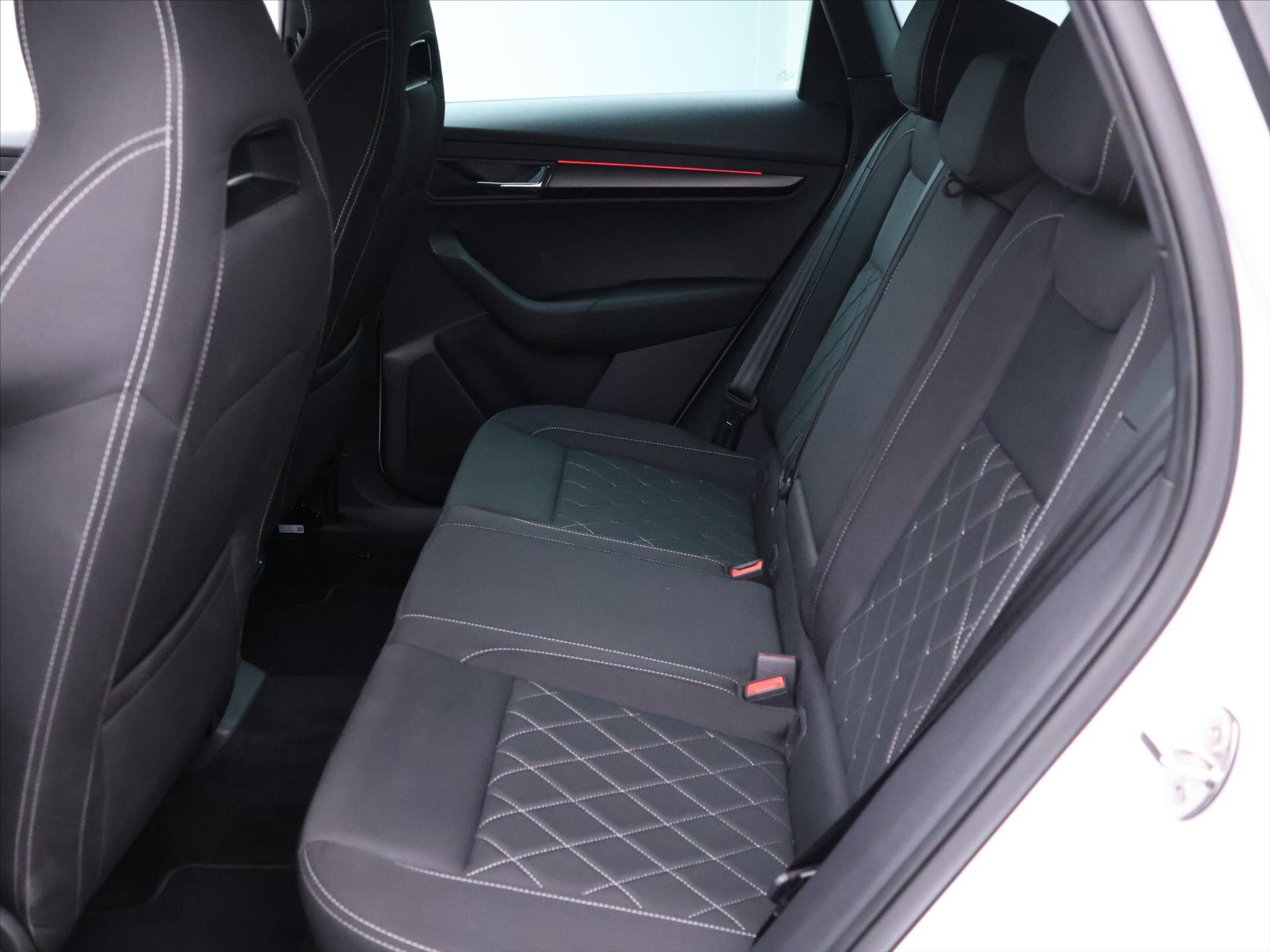 Škoda Karoq SUV / Terénní 2,0 l 110 kw