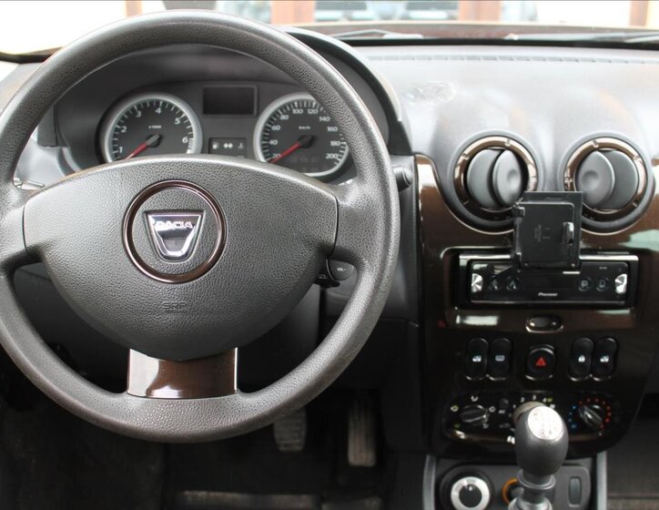 Dacia Duster SUV / Terénní 1,6 l 77 kw