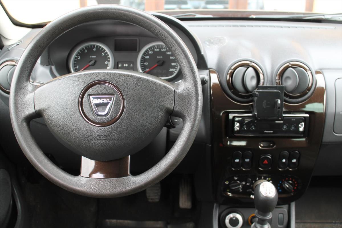 Dacia Duster SUV / Terénní 1,6 l 77 kw