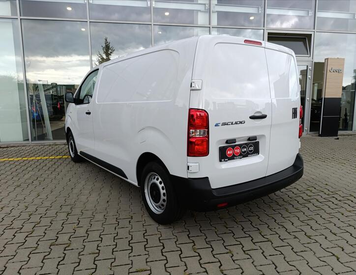 Fiat E-Scudo 4