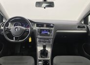 Volkswagen Golf 9